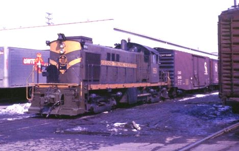 GTW locomotives at Pontiac MI